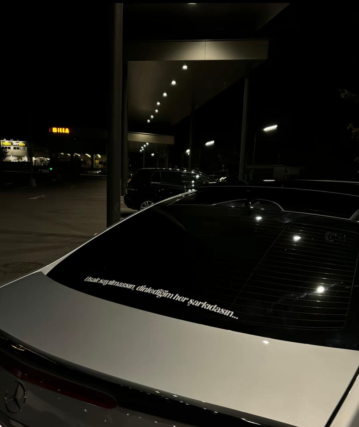 Kişiye Özel Araç Arkası Yazı